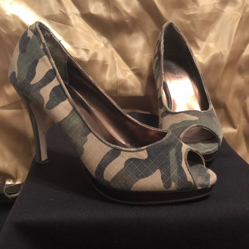 Army Fatigue heels